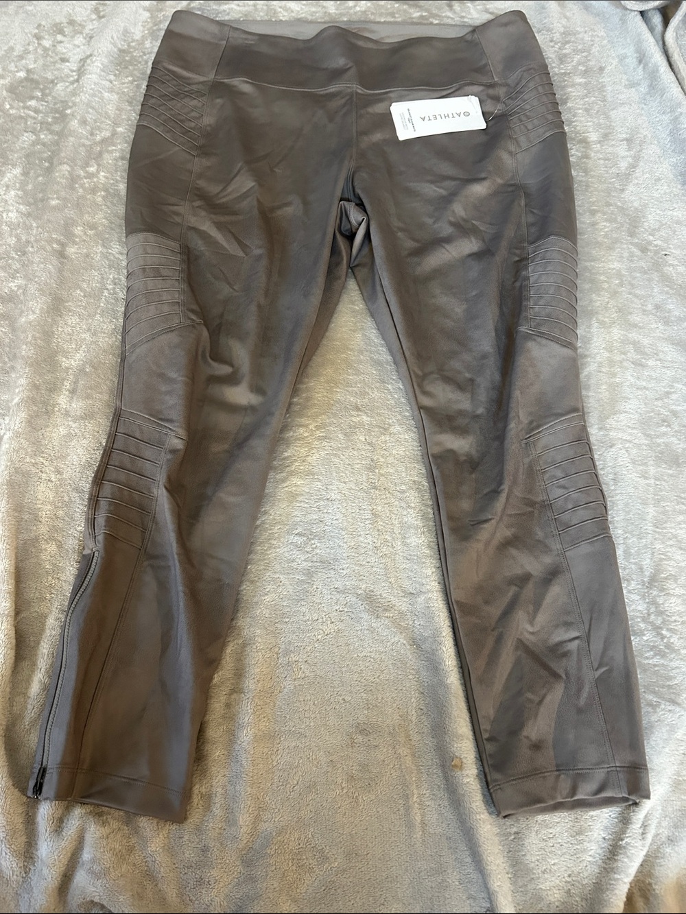 NWT delancey gleam moto tight